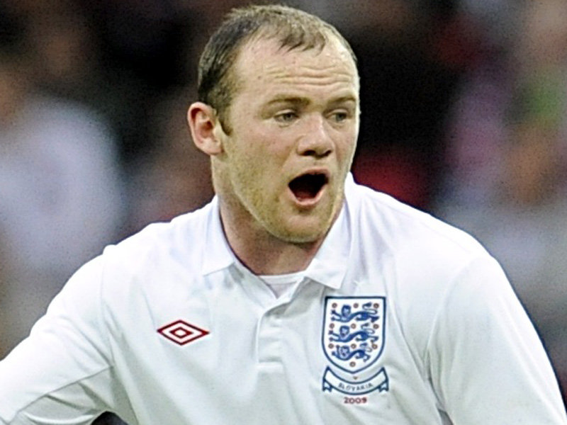  superstar Wayne Rooney being the player to help England lift the trophy