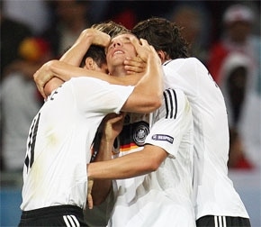 Germany beat Portugal 1-0