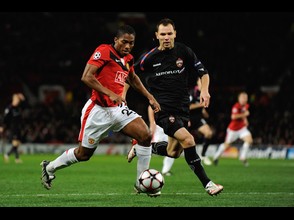Sergei Ignashevich in action at Old Trafford