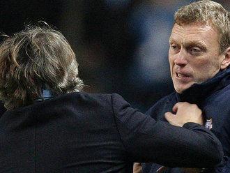 Roberto-Mancini-Fights-David-Moyes