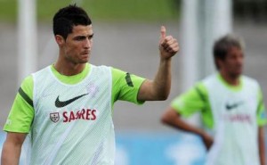 Euro 2012: Cristiano Ronaldo hails Three Lions