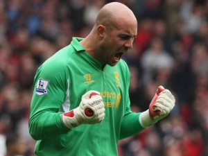 Liverpool goalkeeper Pepe Reina would be more than happy to replace compatriot Victor Valdes at FC Barcelona.