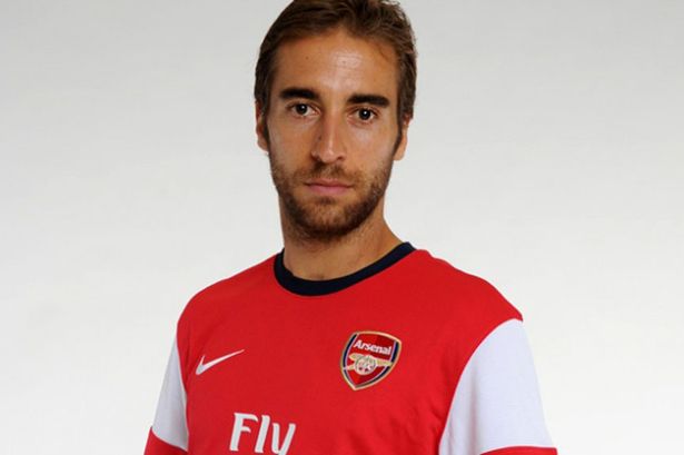 Mathieu Flamini has revealed he rejected a two-year contract extension from AC Milan to return to Arsenal.