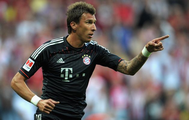 Bayern Munich legend Franz Beckenbauer has revealed that Mario Mandzukic could leave the club in the summer.