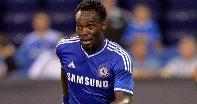 Chelsea F.C. midfielder Michael Essien has completed his move to Serie A side AC Milan.