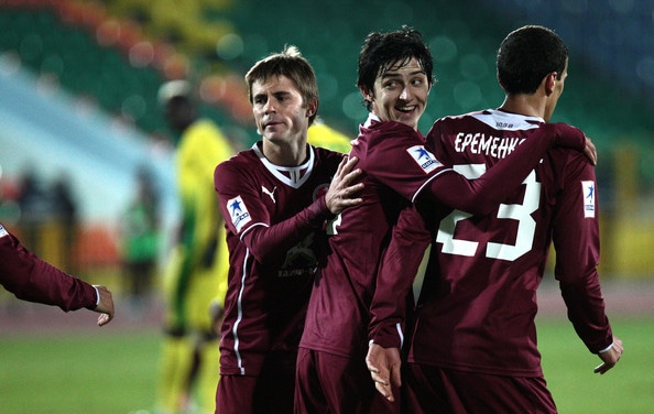Arsenal F.C. have made a £2 million offer for highly-rated Rubin Kazan forward Sardar Azmoun.