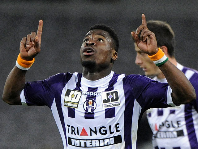 Toulouse FC right-back Serge Aurier has revealed he would welcome a move abroad when the transfer window re-opens in the summer.