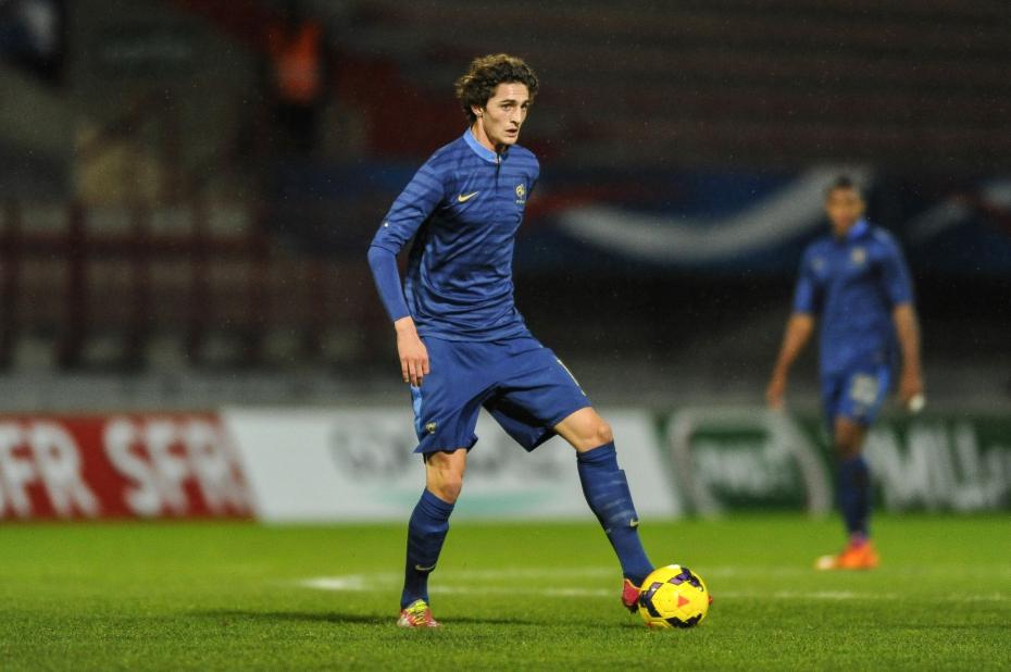 A.S. Roma manager Rudi Garcia has confirmed the club's interest in Adrien Rabiot, but has denied an already with Paris Saint-Germain is already in place.