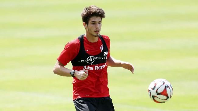 Chelsea forward Lucas Piazon has admitted he could complete a permanent move to Eintracht Frankfurt at the end of the season.