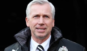 Newcastle boss Alan Pardew is set to become the Crystal Palace boss