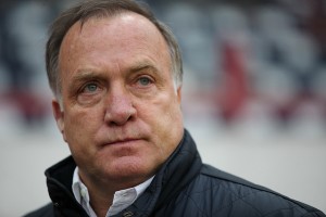 Experienced Dutch boss Dick Advocaat has been brought in as Sunderland head coach until the end of the season.