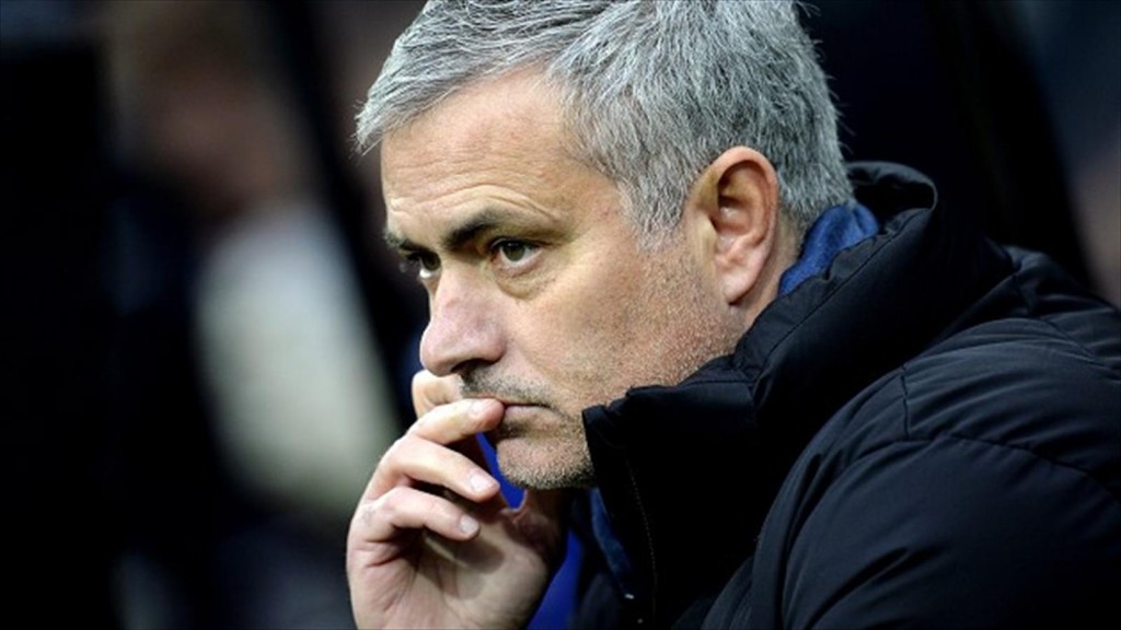 Chelsea F.C. boss Jose Mourinho is not expecting to make any wholesale changes to his current squad when the transfer window re-opens in the summer.