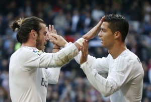 Can Real Madrid stars put egos aside? / Image via mirror.co.uk