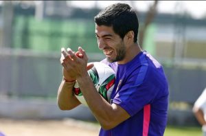 One can only laugh at Luis Suarez links with Man United / Image via sport-english.com