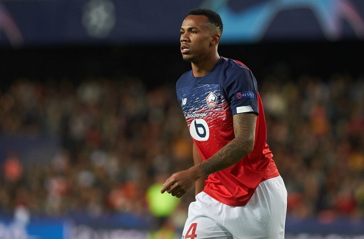 PSG join Everton and Napoli in Gabriel Magalhaes race | Soccer-Addict