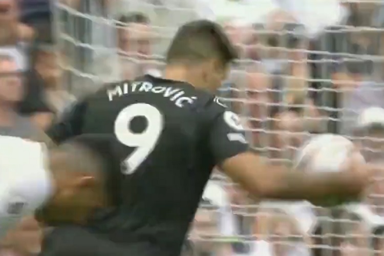 Fulham striker Aleksandar Mitrovic scores fine sixth goal in sixth Premier League match (Video