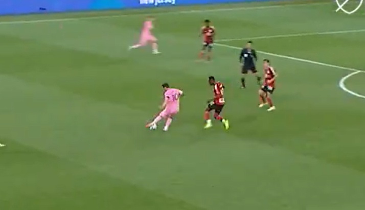 Flashback del Barcellona mentre Lionel Messi assiste Jordi Alba per Inter Miami (video) Flashback del Barcellona mentre Lionel Messi assiste Jordi Alba per Inter Miami (video)