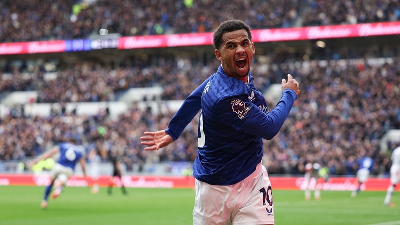 Everton boss David Moyes rules out Iliman Ndiaye sale (Video)