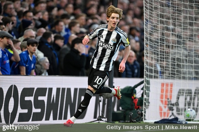 Chelsea 0-1 Newcastle United: Gordon puts a dent in hosts Champions League hopes - Soccer News