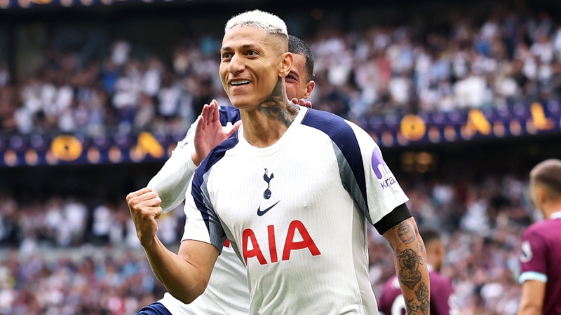 "Centre-back" - Spurs boss Igor Tudor and right-back Pedro Porro on forward Richarlison starting against Atletico Madrid (Video) - Soccer News
