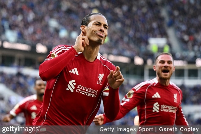 Everton 1-2 Liverpool: Van Dijk strikes in 100th minute to decide Merseyside derby - Soccer News